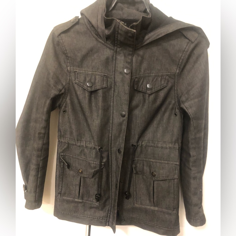 Women’s Grey Fall Zip Up Jacket Stylish Gently Worn size Small